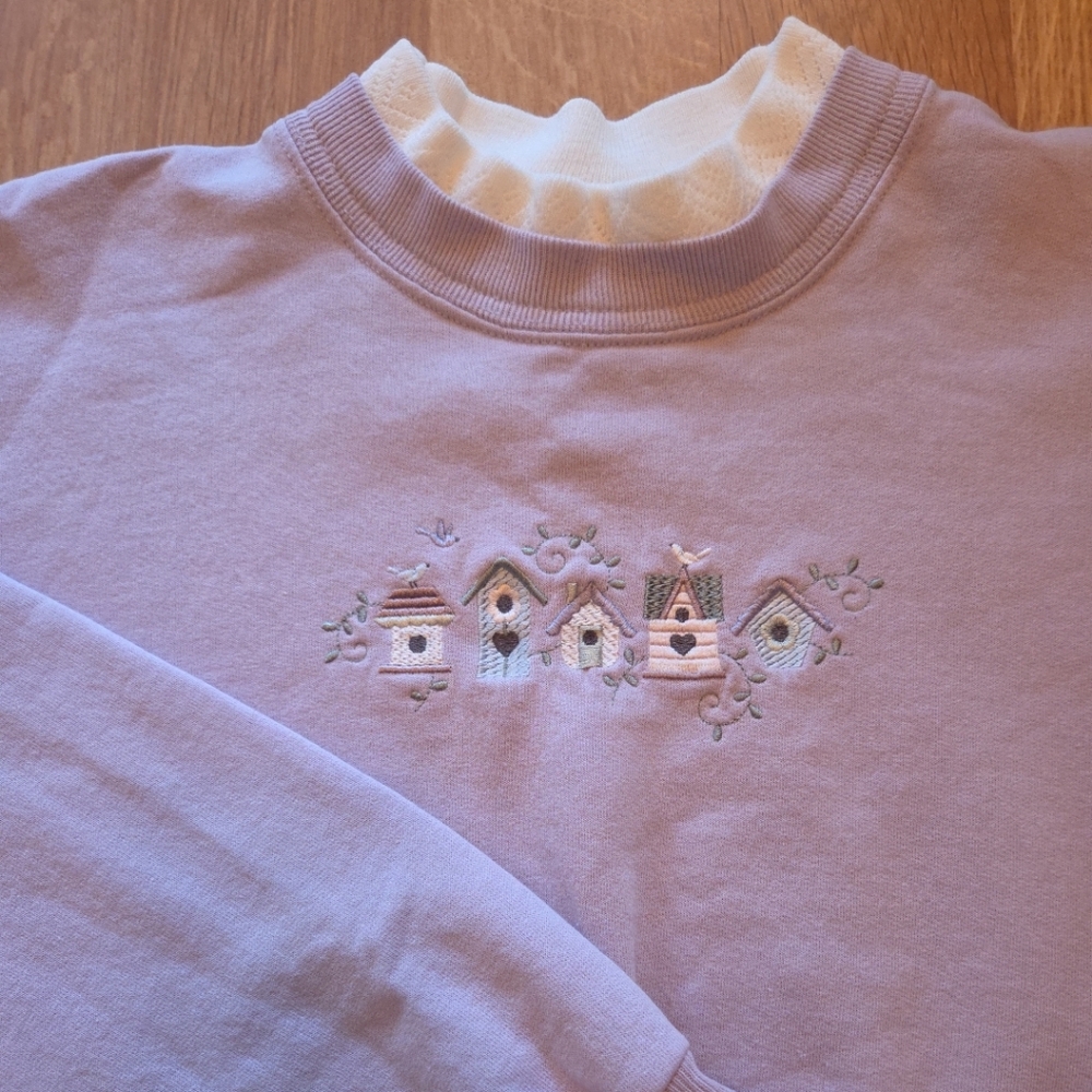 Lavender Sweatshirt with Birdhouse Embroidery Xl Top Stitch By Morning Sun Vtg